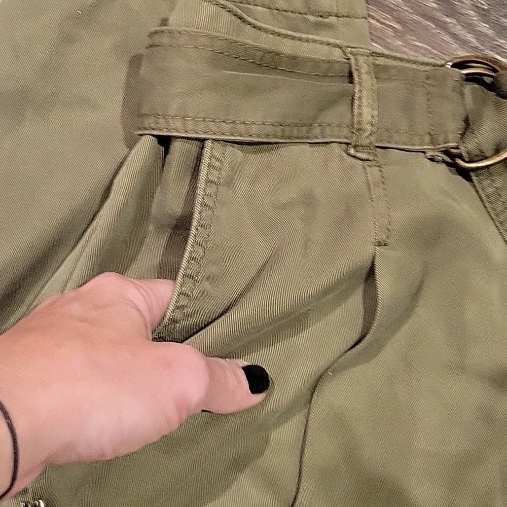 ❤️ ANN TAYLOR LOFT HIGH RISE PLEATED TAPERED LEG BELTED CROPPED PANTS, MP